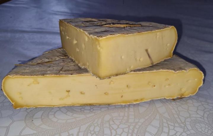Vente de fromages à la ferme Picherande